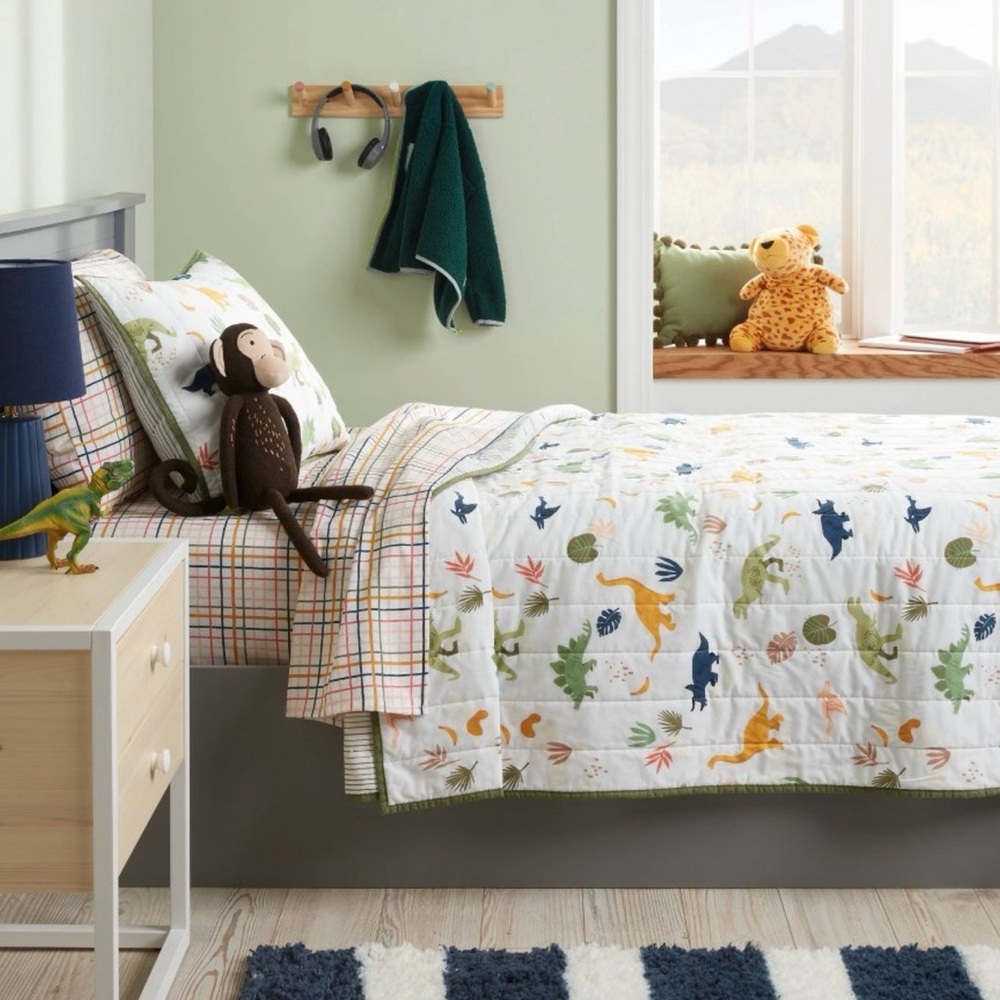Pillowfort Dinosaur and Leaf Print Quilt - White, Green, and Blue - Picture 4 of 7